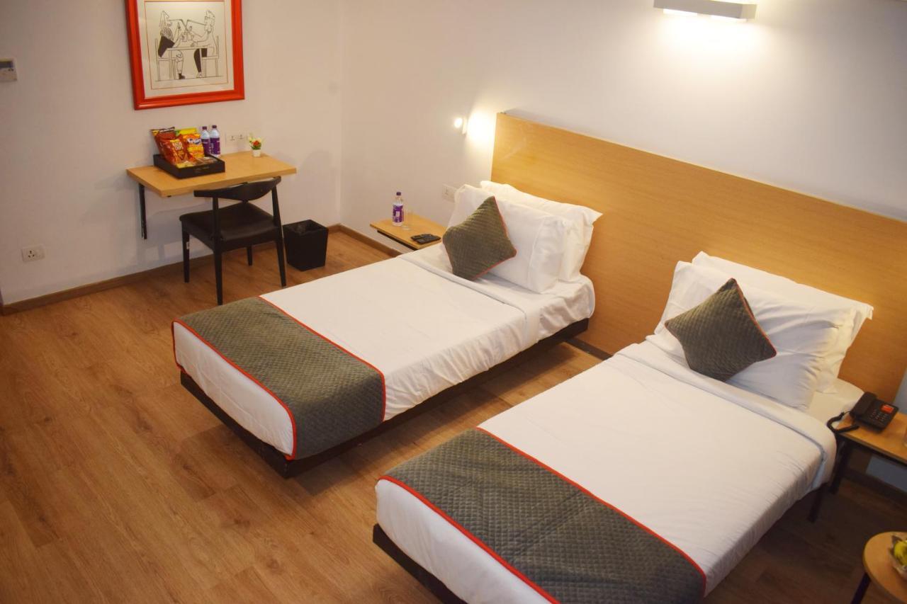 Hotel Asrani International 3*